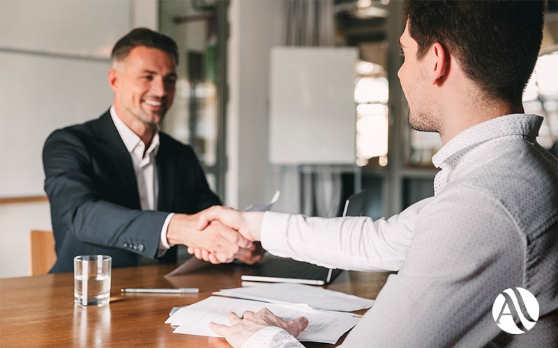 Skip the 2-Year PERM Wait: How the National Interest Waiver (NIW) Fast-Tracks Your Green Card in 2025